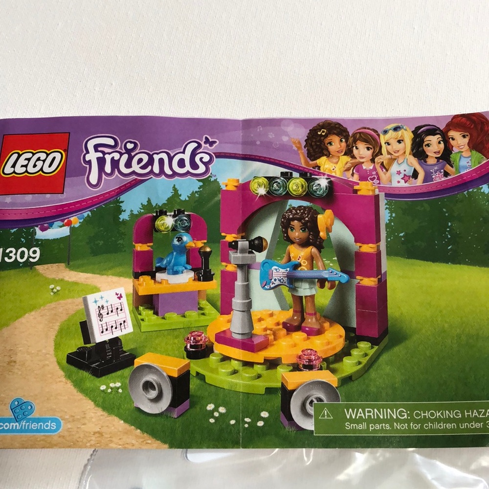 Lego friends building set 41309